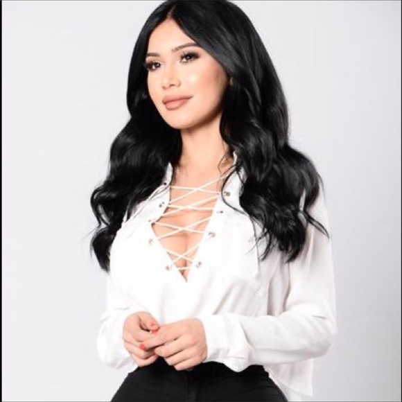 🔥FASHION NOVA OH SO FOXY TOP🔥 - Picture 2 of 4